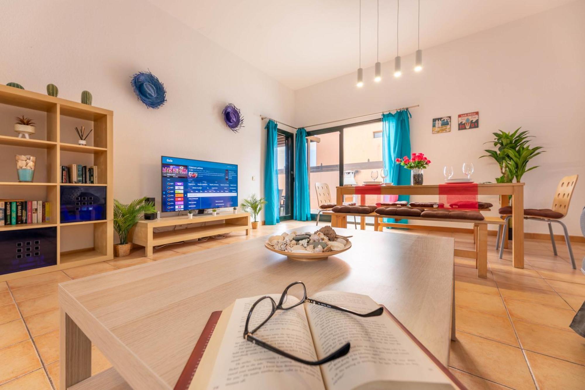 Sunrise Surf House, Big Garden, Hot Tub, Parking, Super-Fast Free Wi-Fi Villa Corralejo Exterior foto